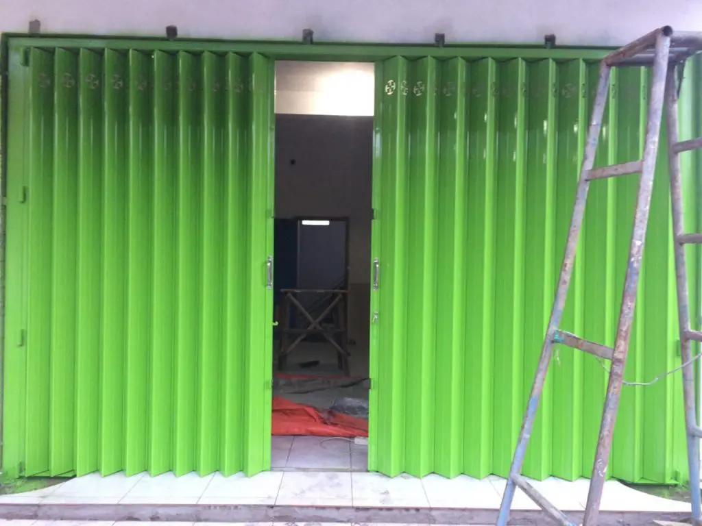 Keunggulan Pintu Toko Harmonika Kualitas Super Pintu Harmonika Merupakan Pilihan yang Lebih Awet 1024x768 - Keunggulan Pintu Toko Harmonika Kualitas Super