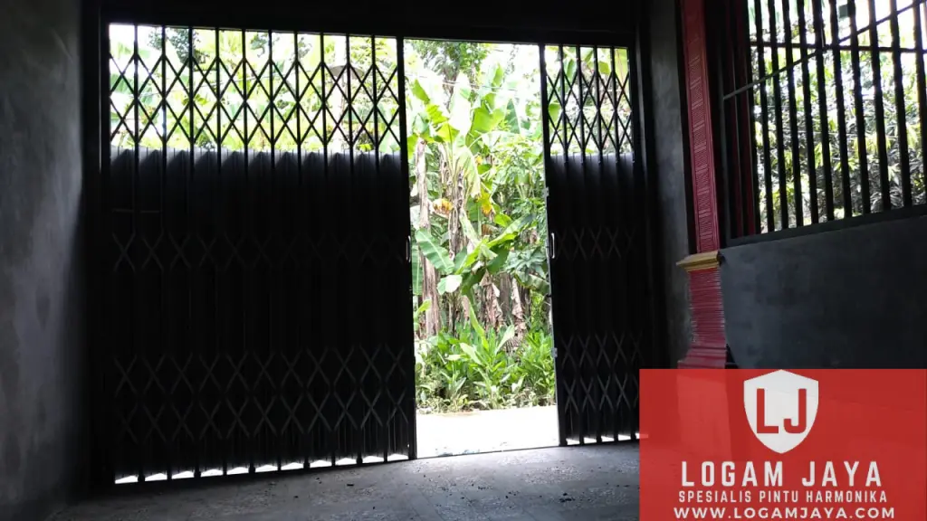 Rekomendasi Jasa Pintu Harmonika Madura Terbaik dan Terpercaya jasa pintu harmonika Madura termurah 1024x576 - Rekomendasi Jasa Pintu Harmonika Madura Terbaik dan Terpercaya
