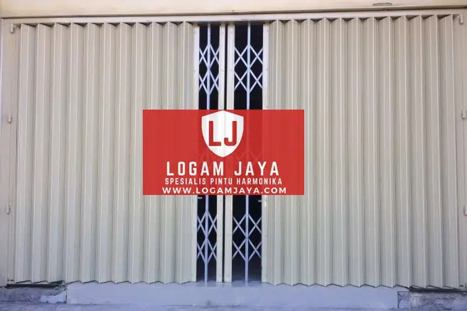 Jasa Pintu Harmonika Blitar Terpercaya Jasa pintu harmonika blitar termurah - Jasa Pintu Harmonika Blitar Terpercaya