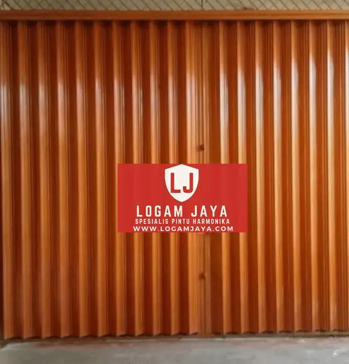 Pintu Harmonika KW3 jasa pintu harmonika lamongan terlaris dan terbaik 1 600x626 - Pintu Harmonika KW3